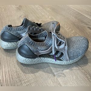 Women’s Adidas ultra boost size 6 1/2 sparkly silver with black adidas stripes
